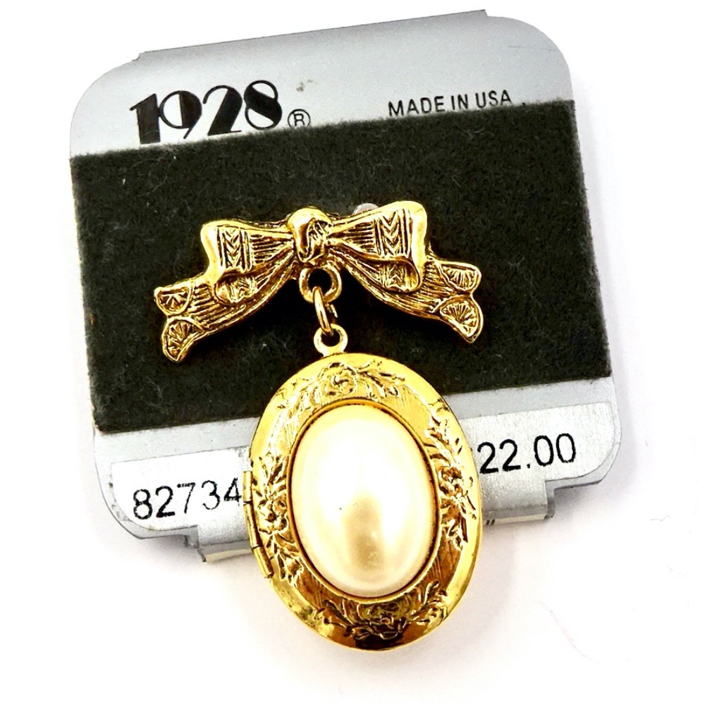 1928 GOLD PEARL LOCKET PIN BROOCH New Old Stock